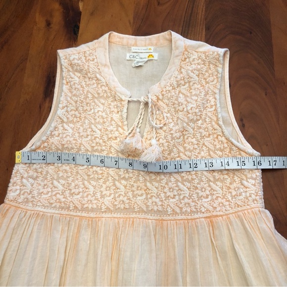 Vintage Boho Floral Festival Beige Casual Sleeveless Top with tassel. - Picture 6 of 11